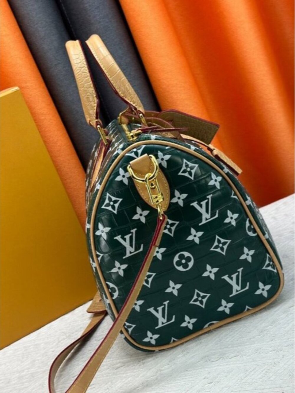 NWT - Louis Vuitton Authentic Bags - Picture 3 of 9